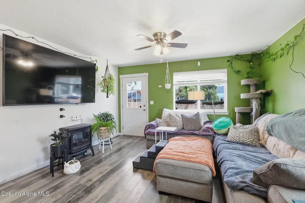 2608 N 11th Street Coeur D'alene ID 83815