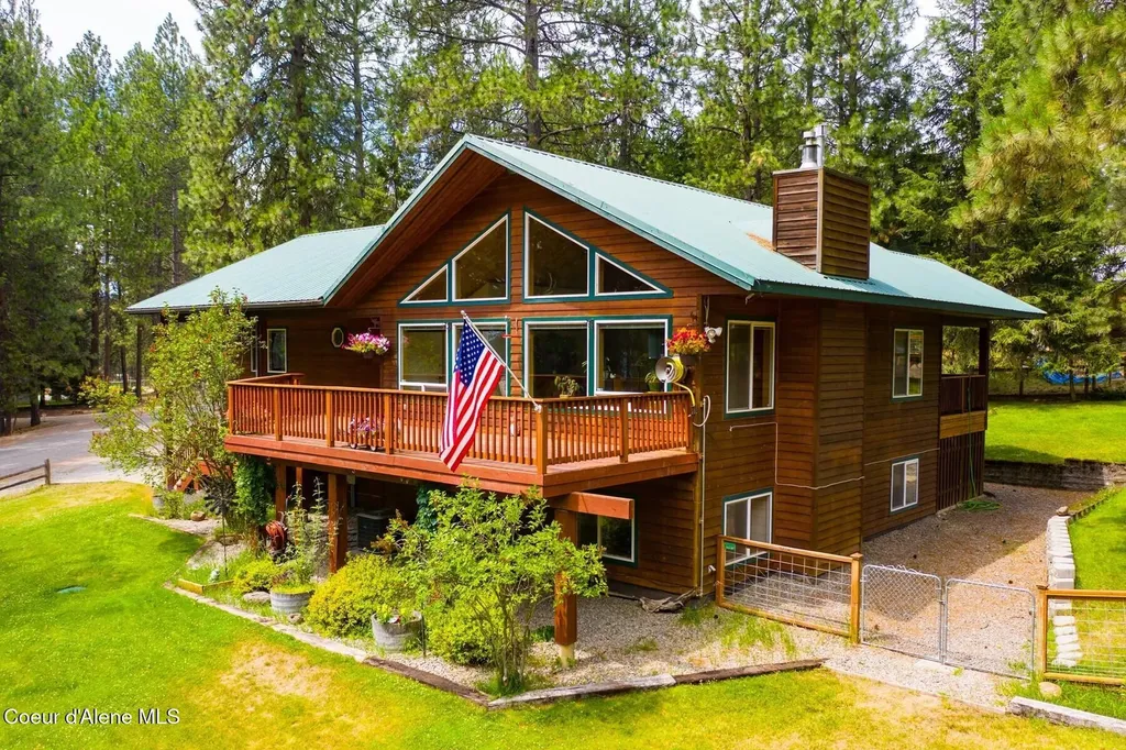 493 Rim Drive Moyie Springs ID 83845