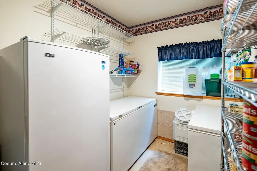 493 Rim Drive Moyie Springs ID 83845