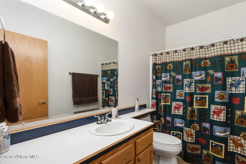 493 Rim Drive Moyie Springs ID 83845