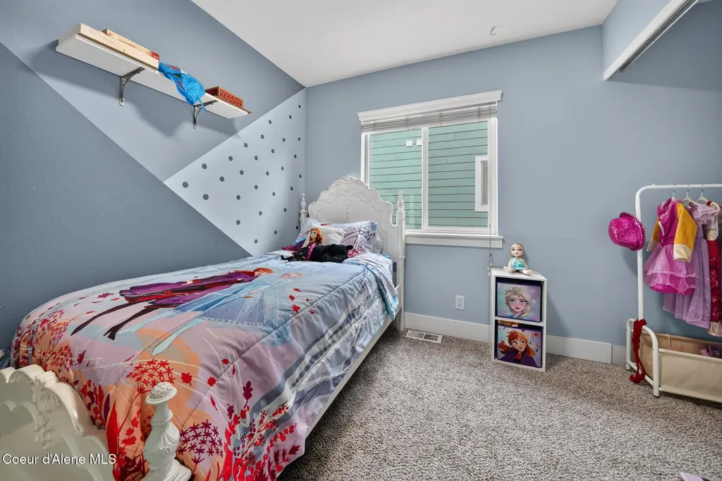 145 N Silkwood Drive Post Falls ID 83854