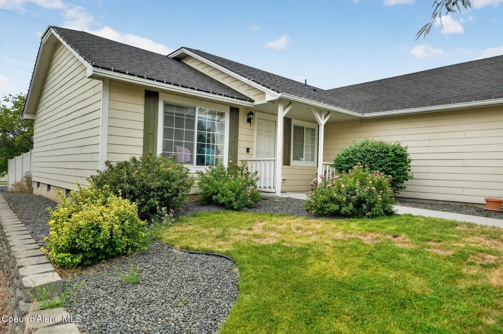 145 N Silkwood Drive Post Falls ID 83854