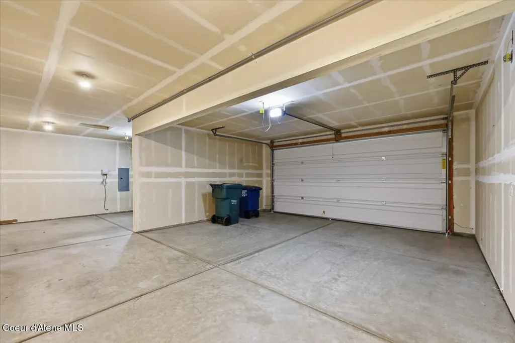 4026 N Arrowleaf Loop Post Falls ID 83854