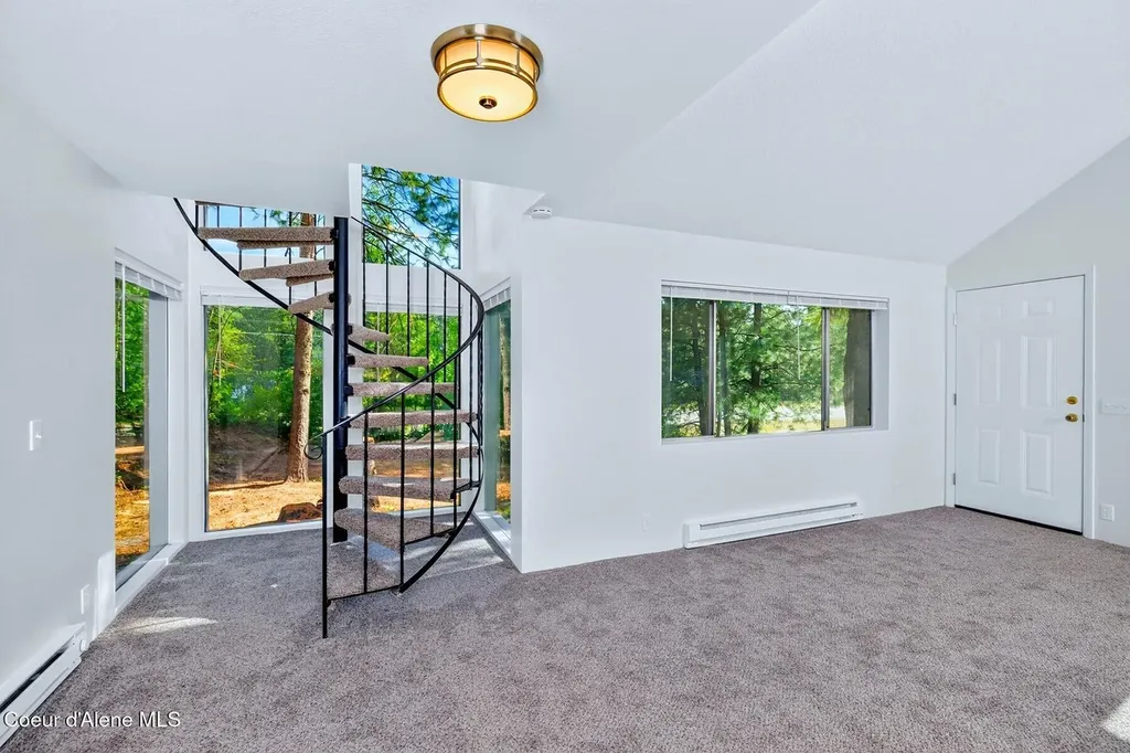 25 Padre Drive Sandpoint ID 83864