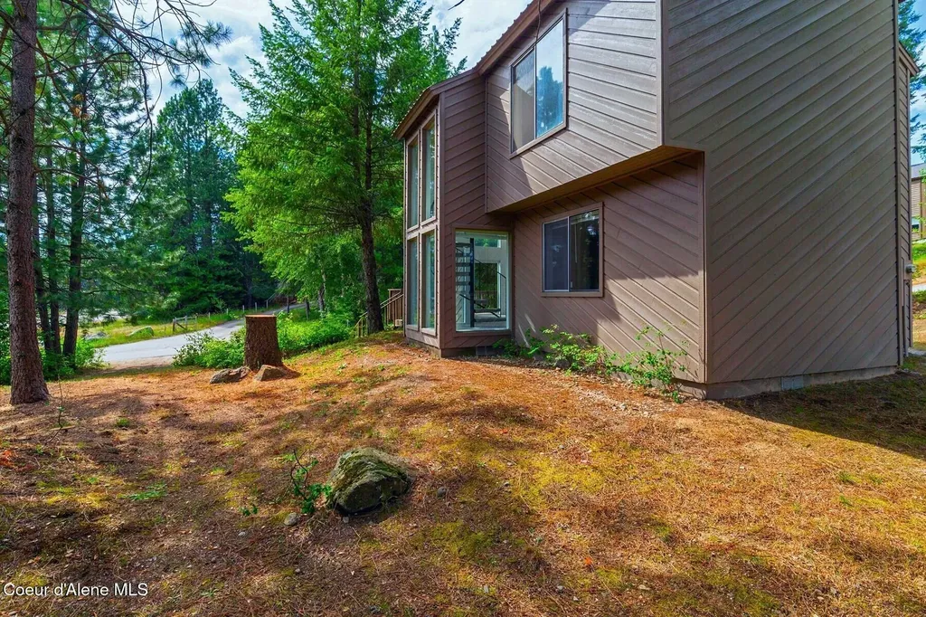 25 Padre Drive Sandpoint ID 83864