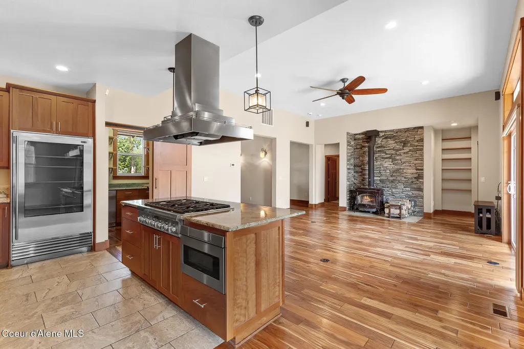 630 Goldfinch Lane Spirit Lake ID 83869