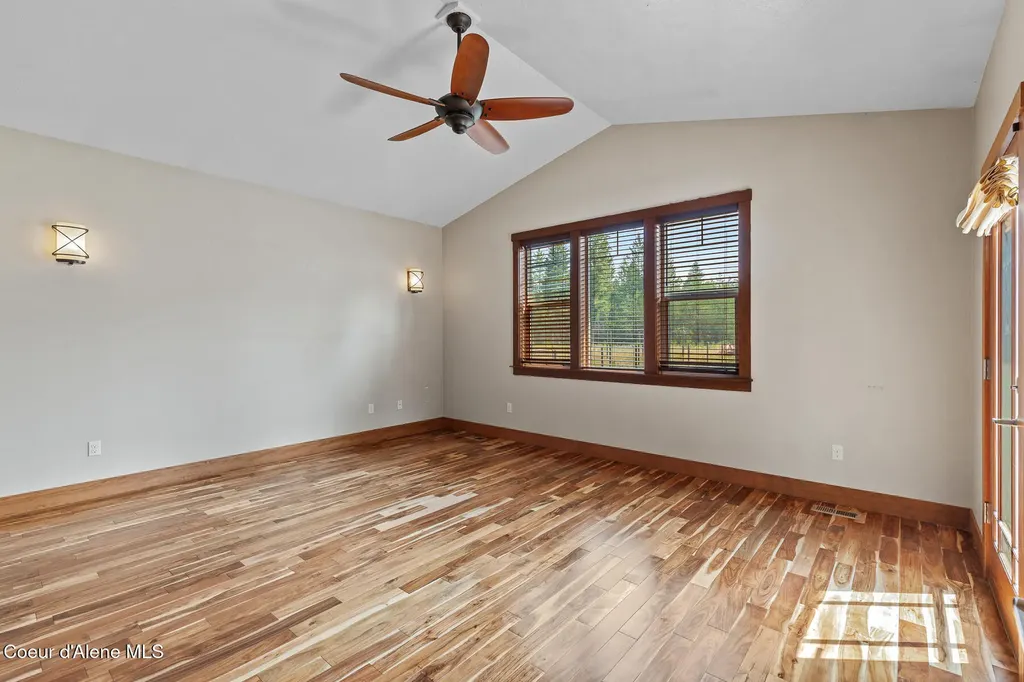 630 Goldfinch Lane Spirit Lake ID 83869