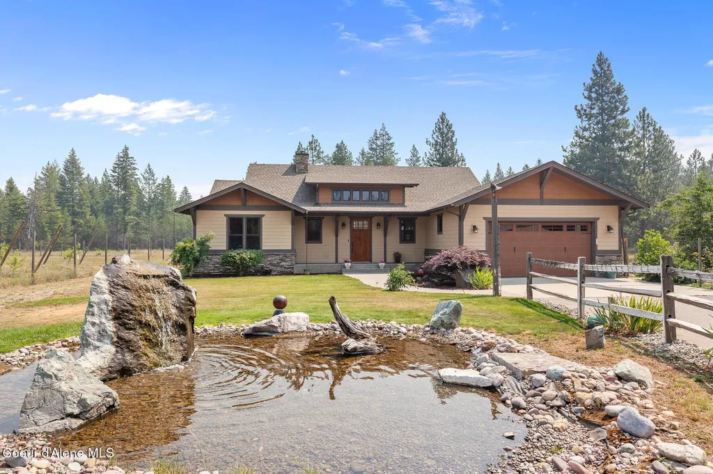 630 Goldfinch Lane Spirit Lake ID 83869