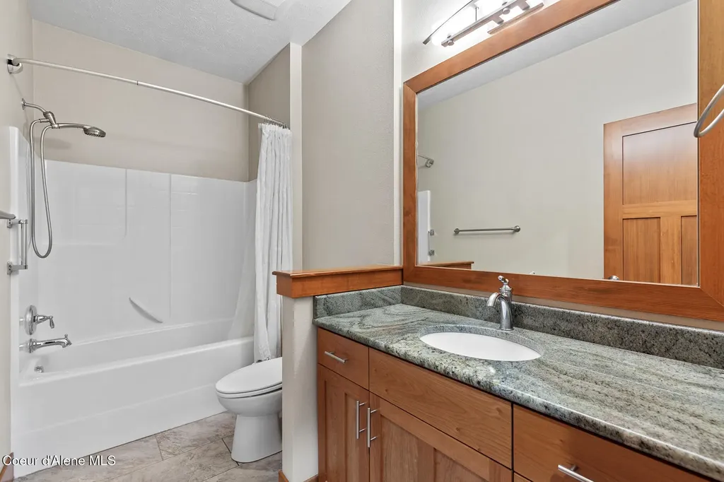 630 Goldfinch Lane Spirit Lake ID 83869