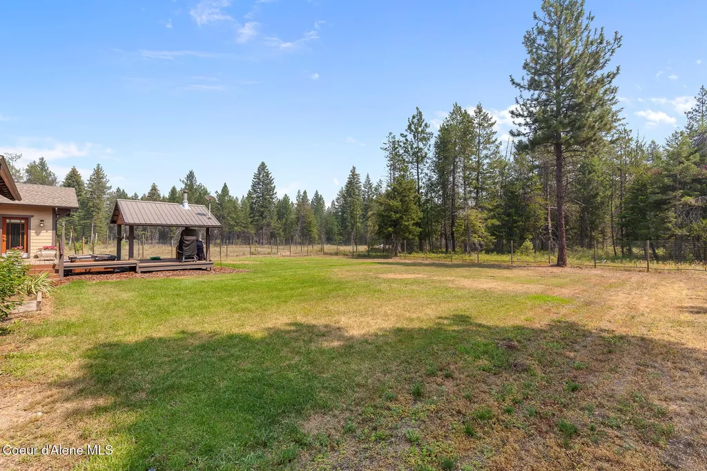 630 Goldfinch Lane Spirit Lake ID 83869