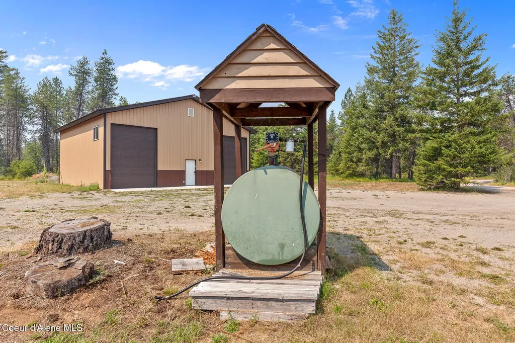 630 Goldfinch Lane Spirit Lake ID 83869