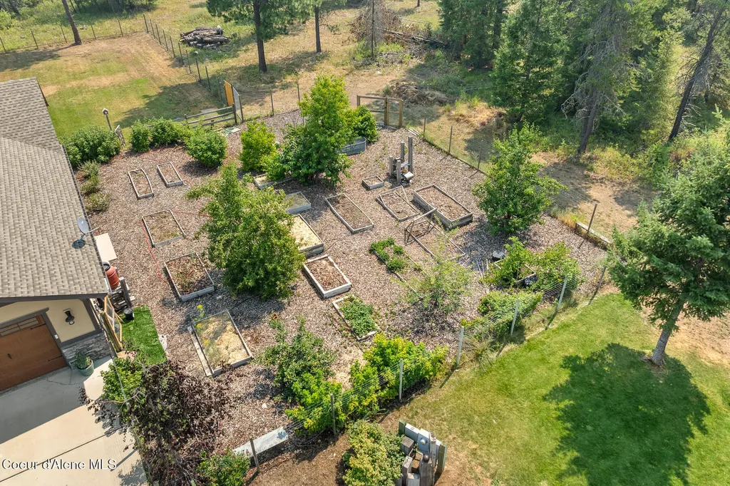 630 Goldfinch Lane Spirit Lake ID 83869