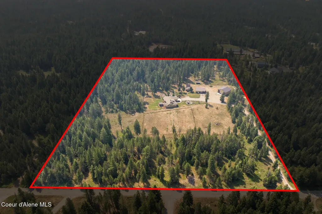 630 Goldfinch Lane Spirit Lake ID 83869