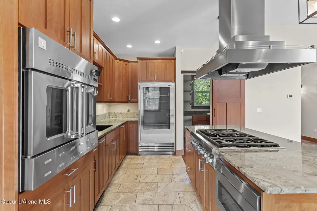 630 Goldfinch Lane Spirit Lake ID 83869