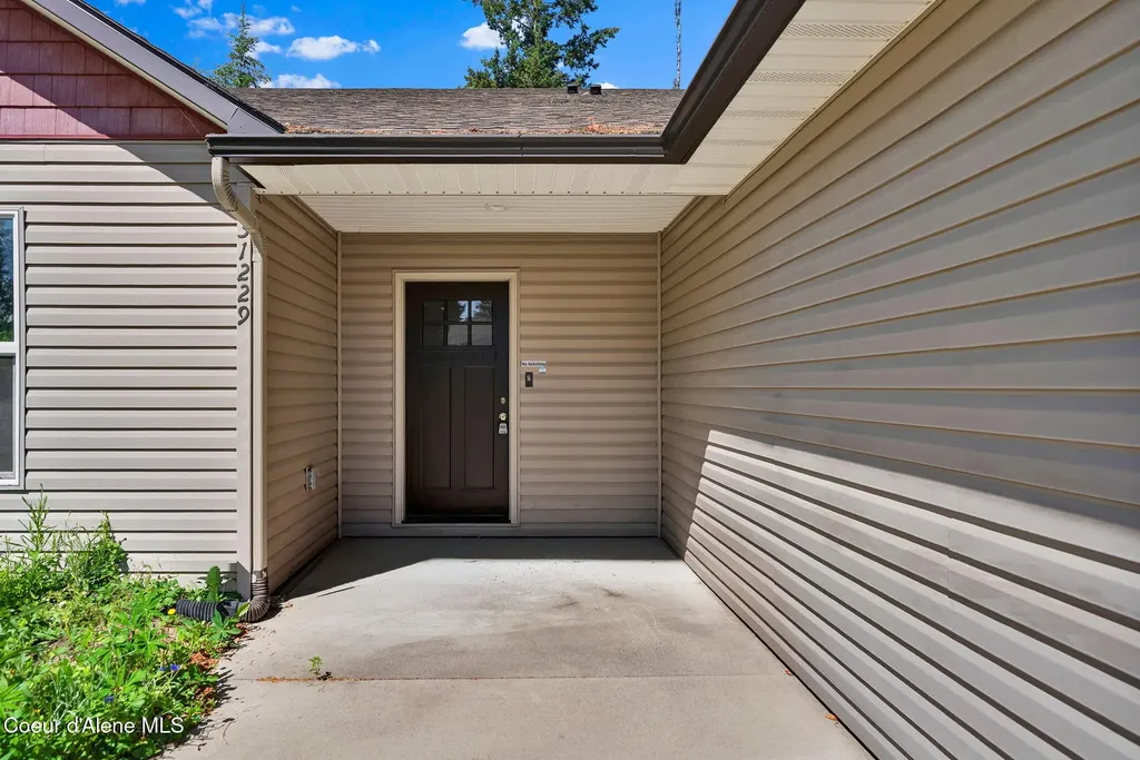 31229 N 10th Avenue Spirit Lake ID 83869