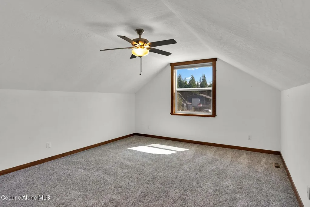 31229 N 10th Avenue Spirit Lake ID 83869