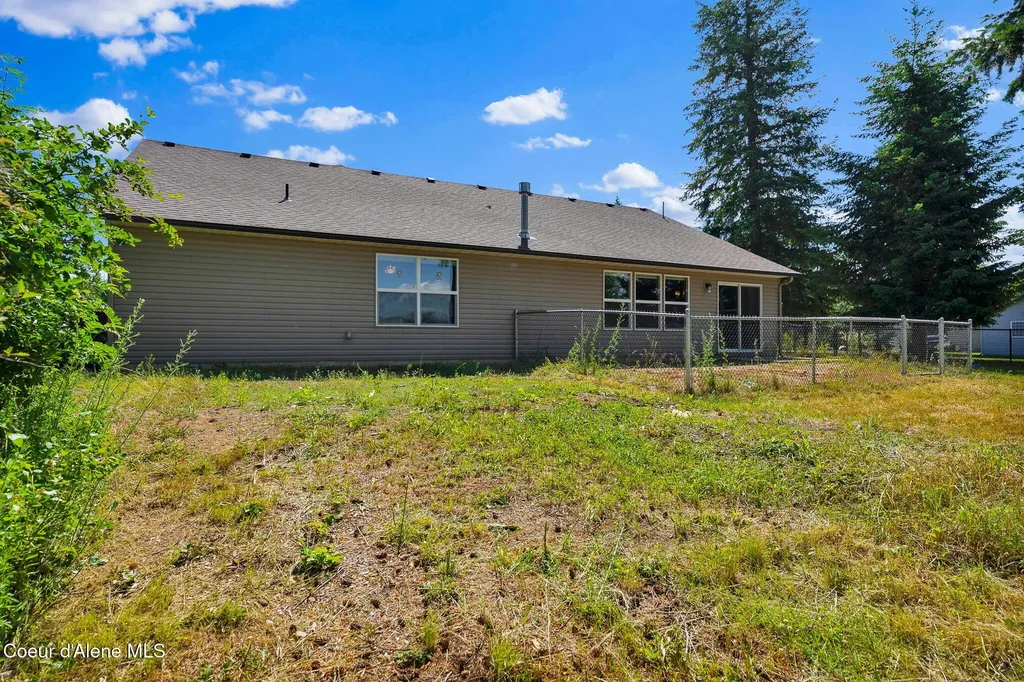 31229 N 10th Avenue Spirit Lake ID 83869