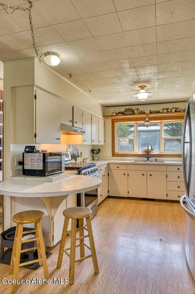 65085 Highway 2 Bonners Ferry ID 83805