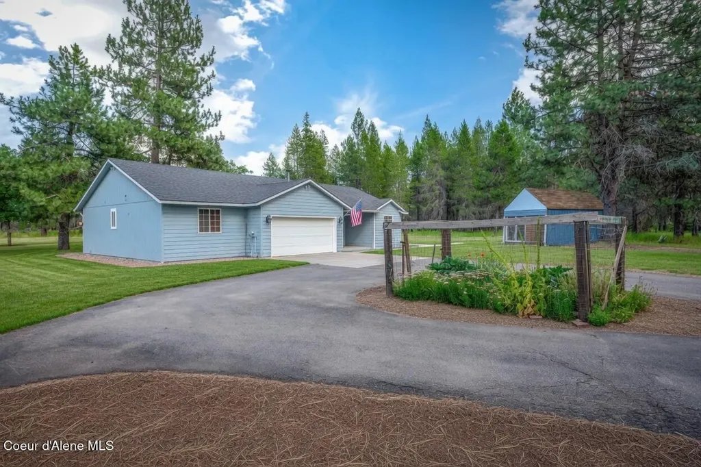 25730 N Edwards Road Rathdrum ID 83858