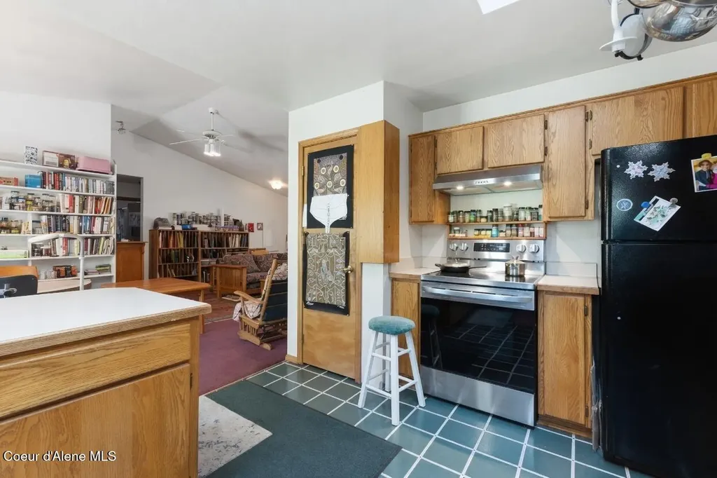 25730 N Edwards Road Rathdrum ID 83858