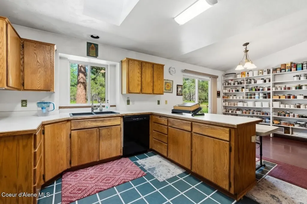 25730 N Edwards Road Rathdrum ID 83858