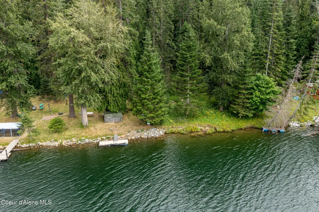 Lot 10 Island Shores Clark Fork ID 83811