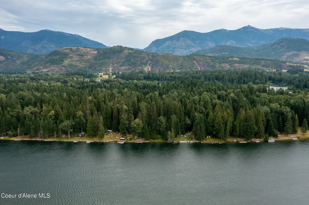 Lot 10 Island Shores Clark Fork ID 83811
