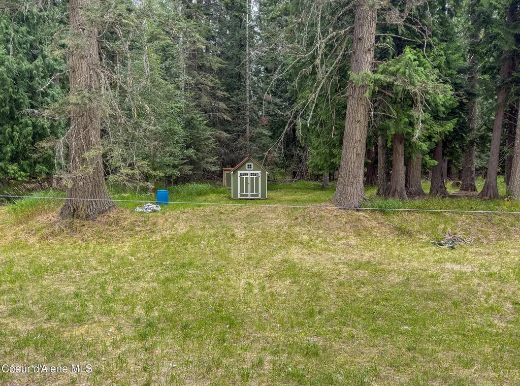 Lot 10 Island Shores Clark Fork ID 83811