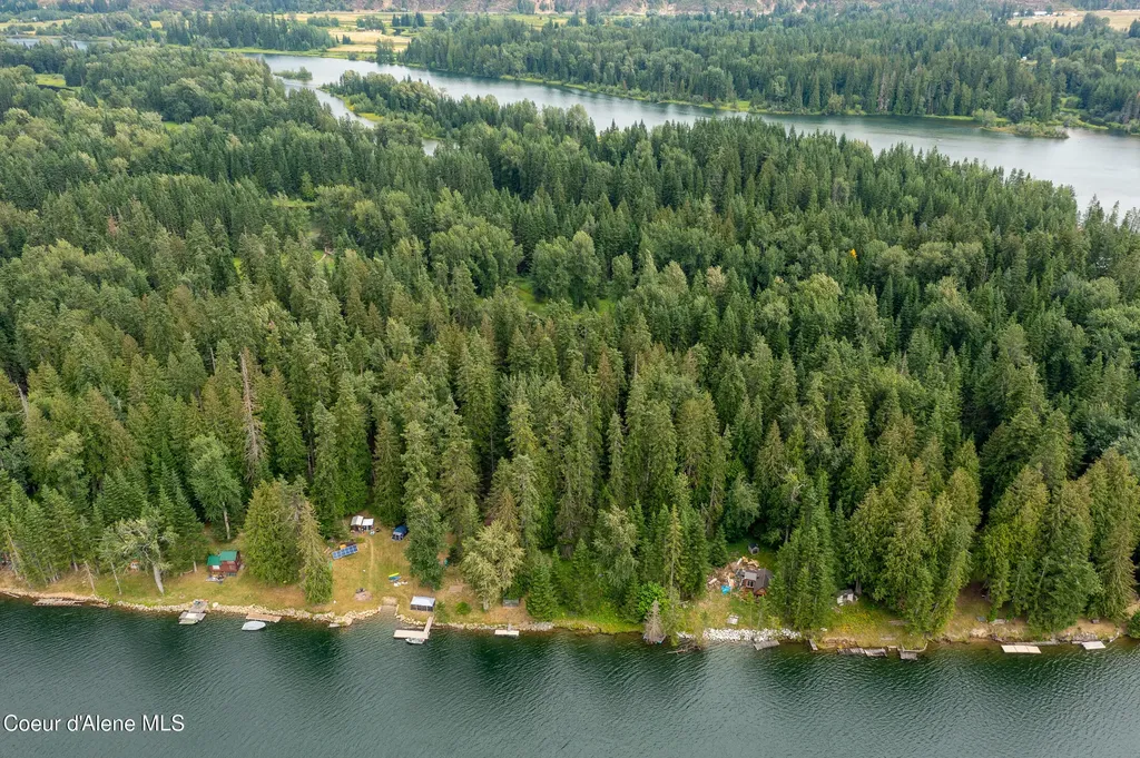 Lot 10 Island Shores Clark Fork ID 83811