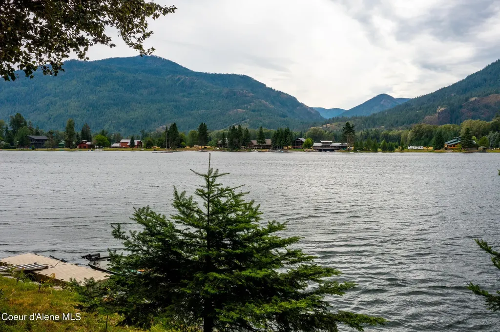 Lot 10 Island Shores Clark Fork ID 83811