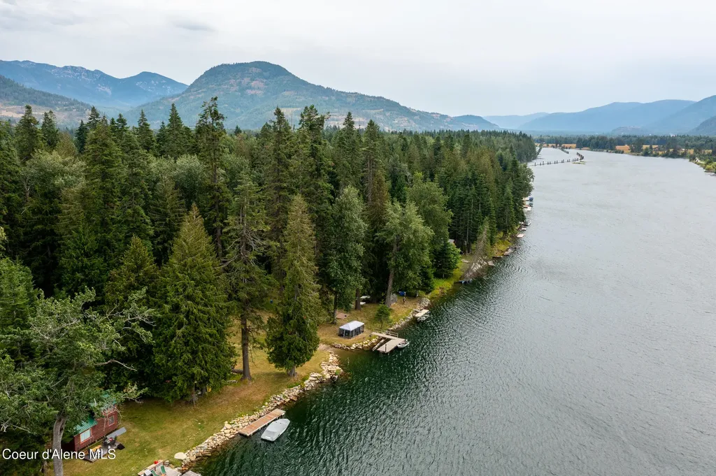 Lot 10 Island Shores Clark Fork ID 83811