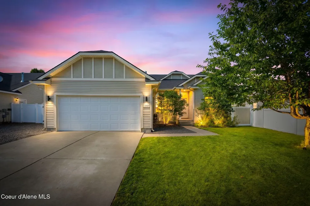 2503 W Elmwood Drive Coeur D'alene ID 83815