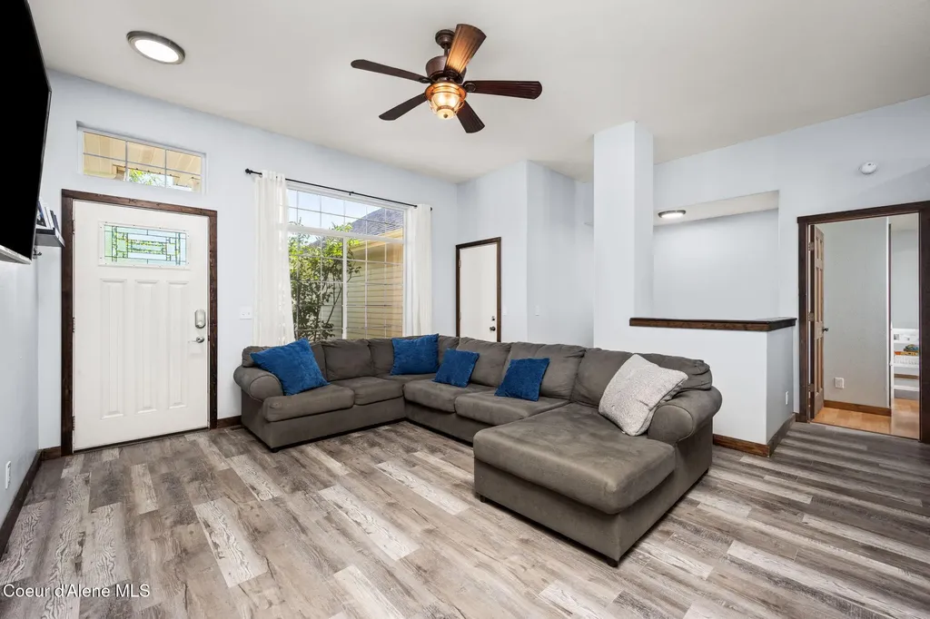 2503 W Elmwood Drive Coeur D'alene ID 83815