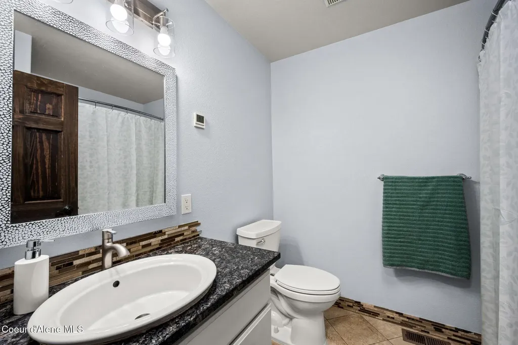 2503 W Elmwood Drive Coeur D'alene ID 83815
