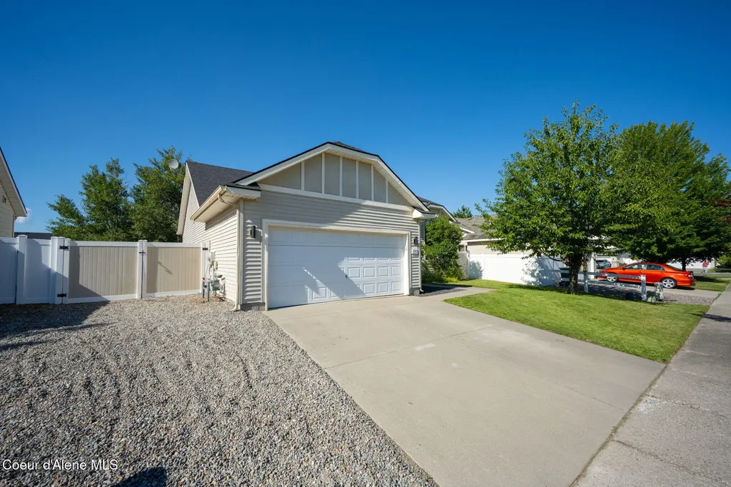 2503 W Elmwood Drive Coeur D'alene ID 83815