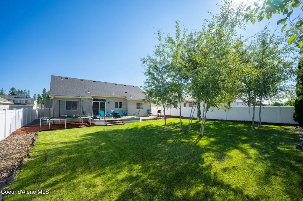 2503 W Elmwood Drive Coeur D'alene ID 83815