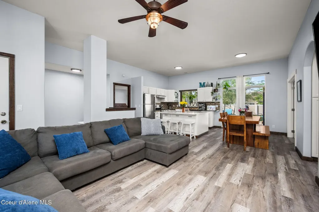 2503 W Elmwood Drive Coeur D'alene ID 83815