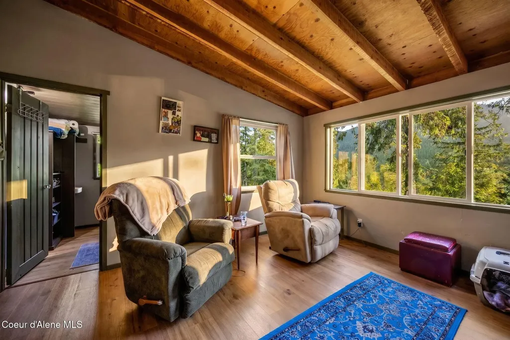 241 Strawberry Creek Road Sandpoint ID 83864