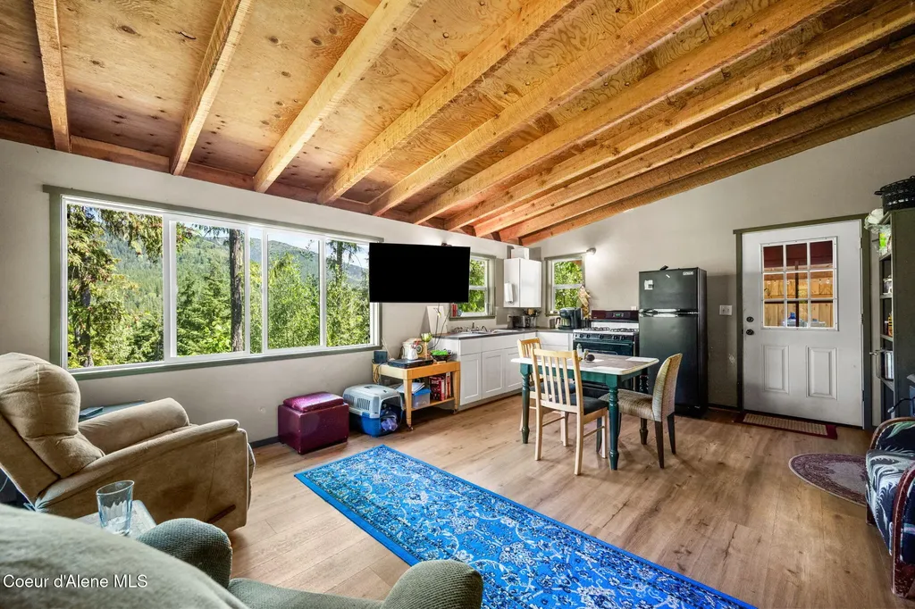 241 Strawberry Creek Road Sandpoint ID 83864