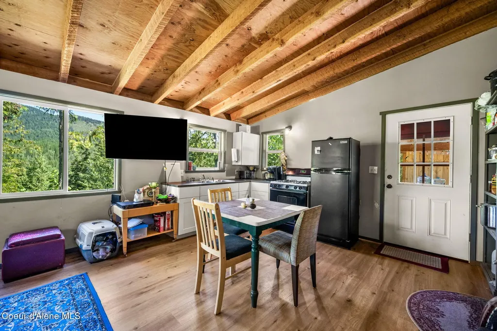 241 Strawberry Creek Road Sandpoint ID 83864