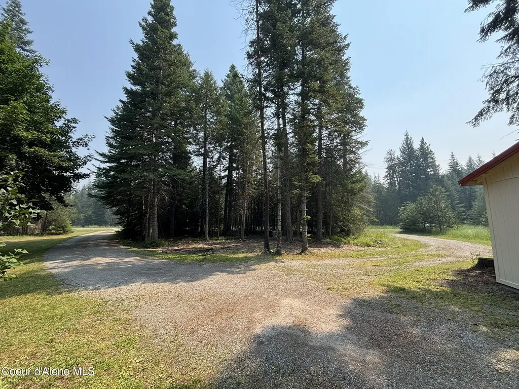 29921 N Two Rock Road Athol ID 83801