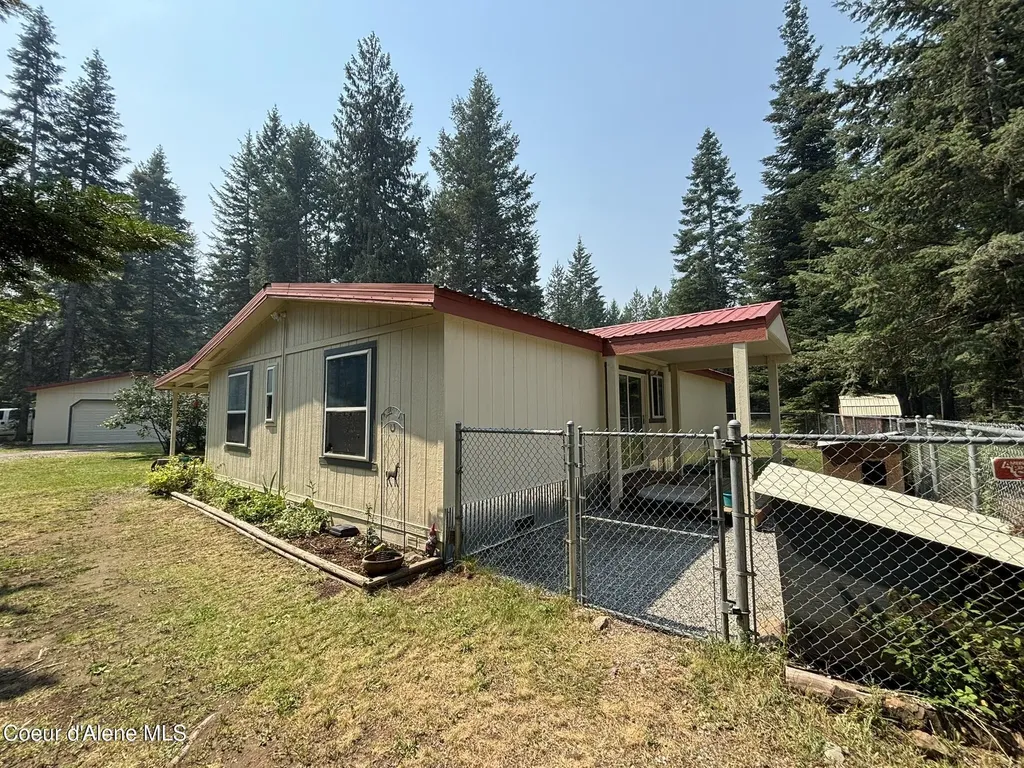 29921 N Two Rock Road Athol ID 83801