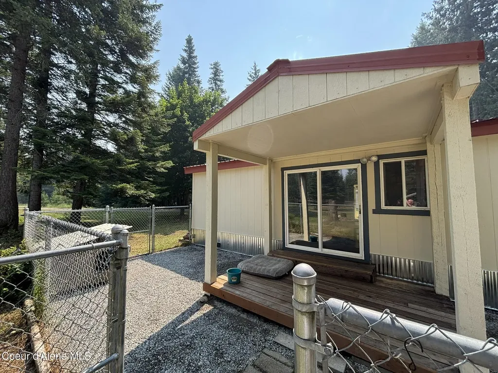 29921 N Two Rock Road Athol ID 83801