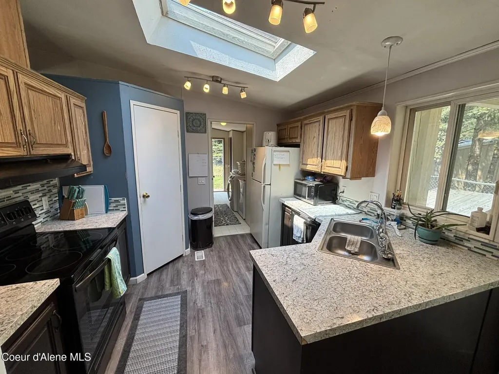 29921 N Two Rock Road Athol ID 83801