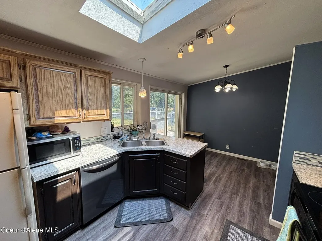 29921 N Two Rock Road Athol ID 83801