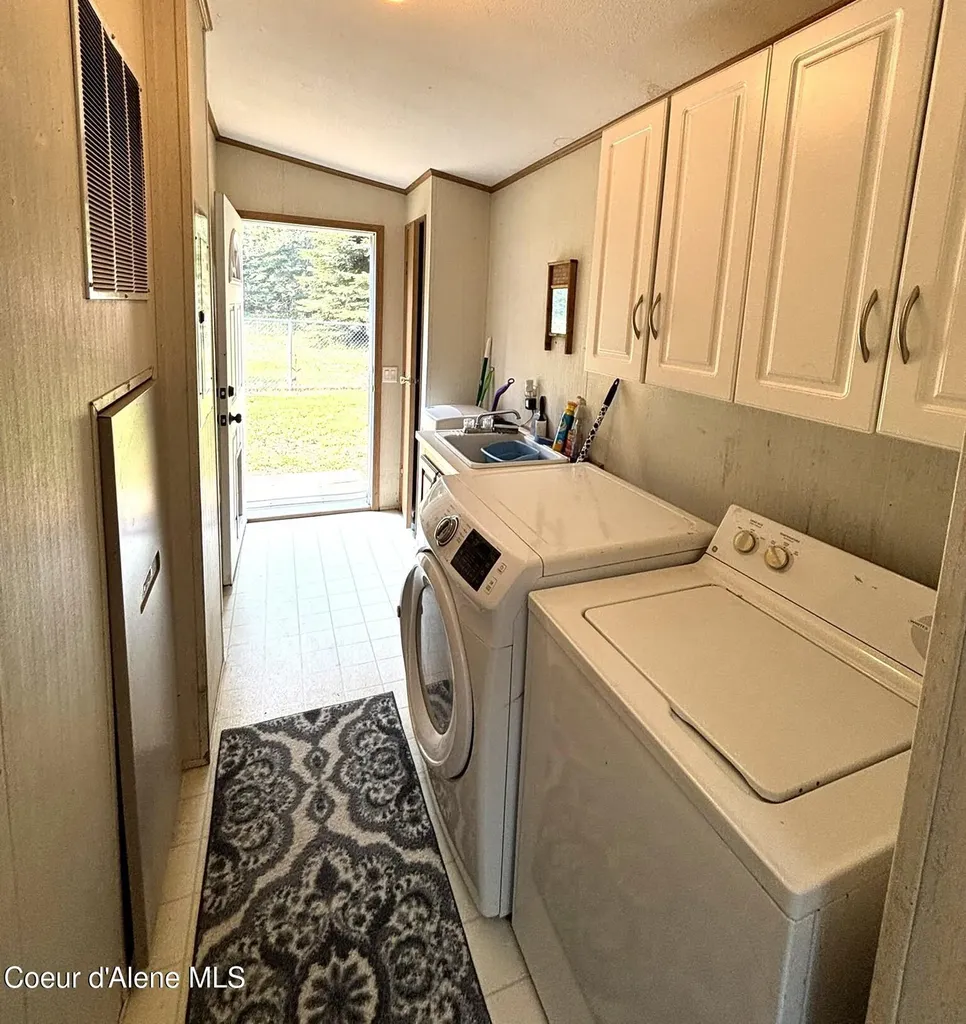 29921 N Two Rock Road Athol ID 83801
