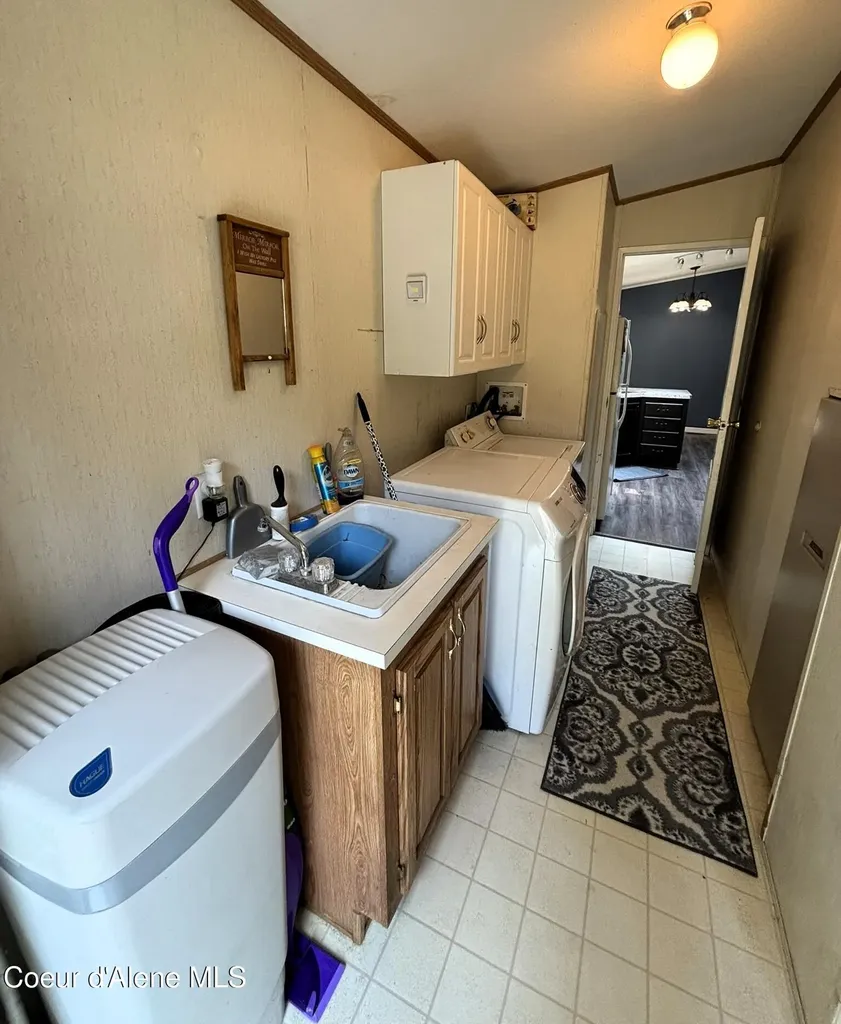 29921 N Two Rock Road Athol ID 83801