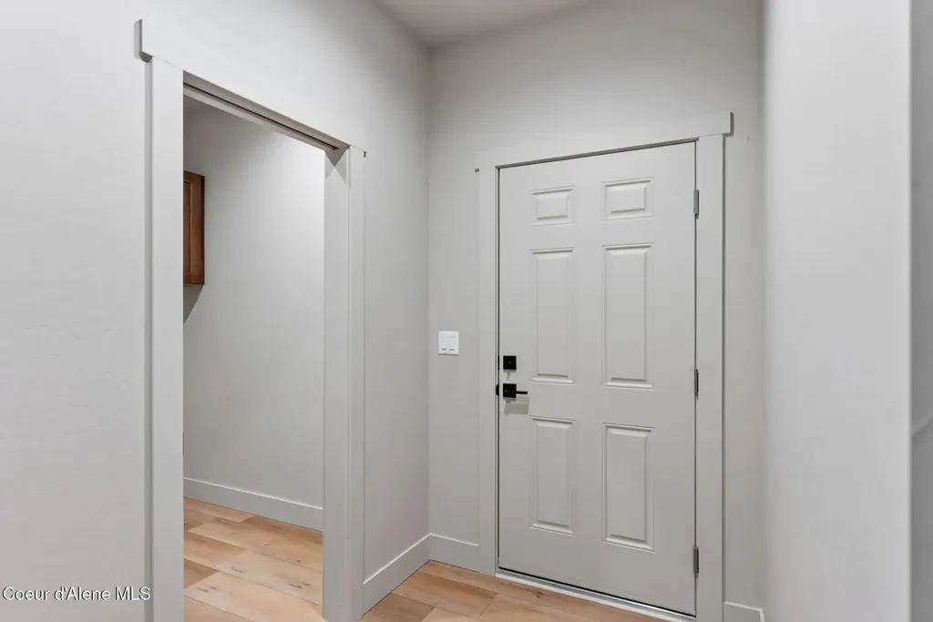 343 E Dakota Avenue Hayden ID 83835