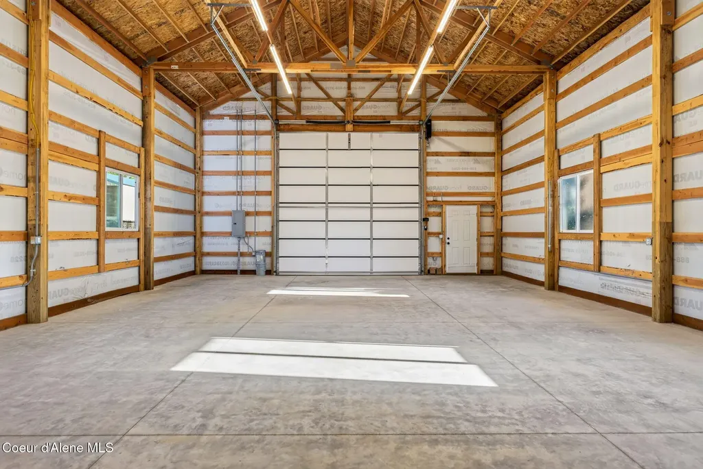 343 E Dakota Avenue Hayden ID 83835