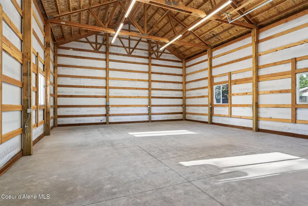 343 E Dakota Avenue Hayden ID 83835